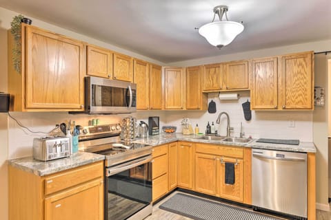 Kitchen | Crockpot | Complimentary Spices | Cooking Basics