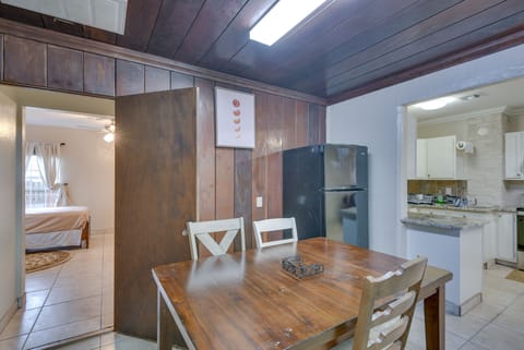 Dining Room | Dishware & Flatware Provided