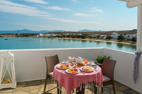 Capture the Mesmerizing Sea View from Your Balcony
Enjoy uninterrupted views of the Aegean while relaxing on your private outdoor space.