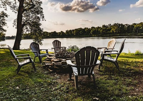 Firepit on the shore.