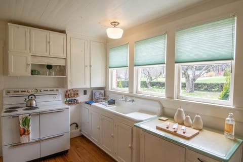 Fully stocked and equipped kitchen...