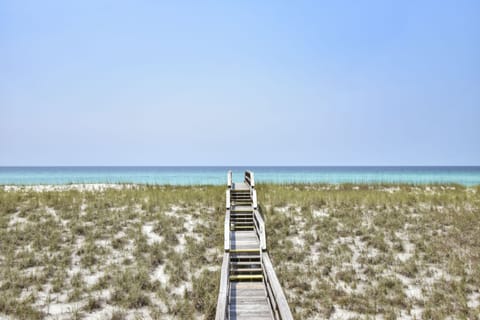 The private dune cross