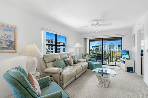 Welcome to Estero Cove 341