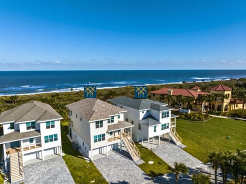 Welcome to Surfview Paradise Manor - Two Luxury Oceanfront Homes