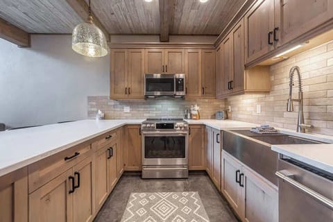 Fully equipped kitchen