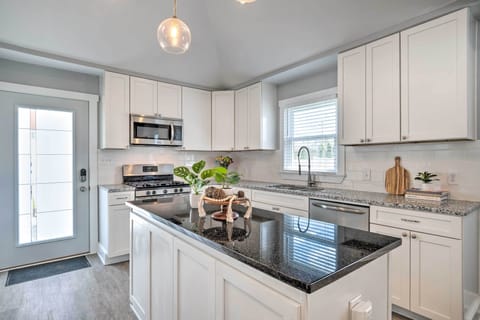 Kitchen | Fully Equipped