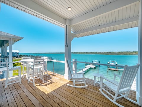 Welcome to Channel 6!