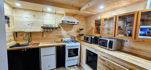 There are soooo many great meals I can make here. What are we going to start with?