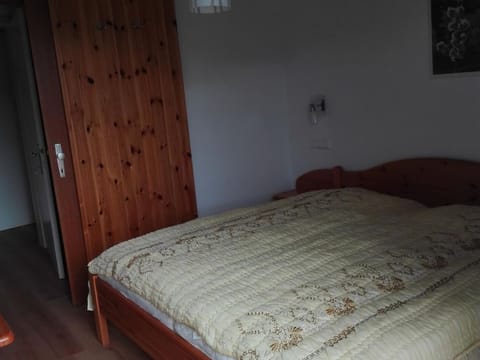 Doppelzimmer,d/wc, Balkon - Bauernhof-pension Puschnikhof Farm Stay in Carinthia, Austria