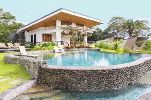 Come experience Toji's unique blend of luxury and sustainability, 11 rooms