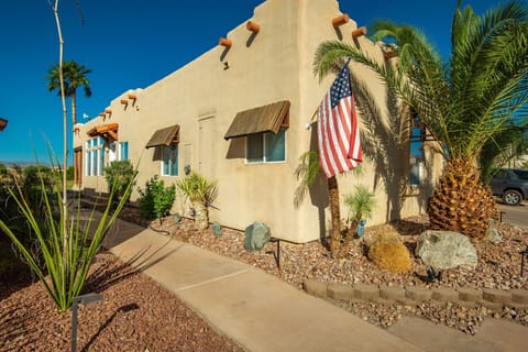 Welcome to Casa Rio in the beautiful Rio Buena Vista community.