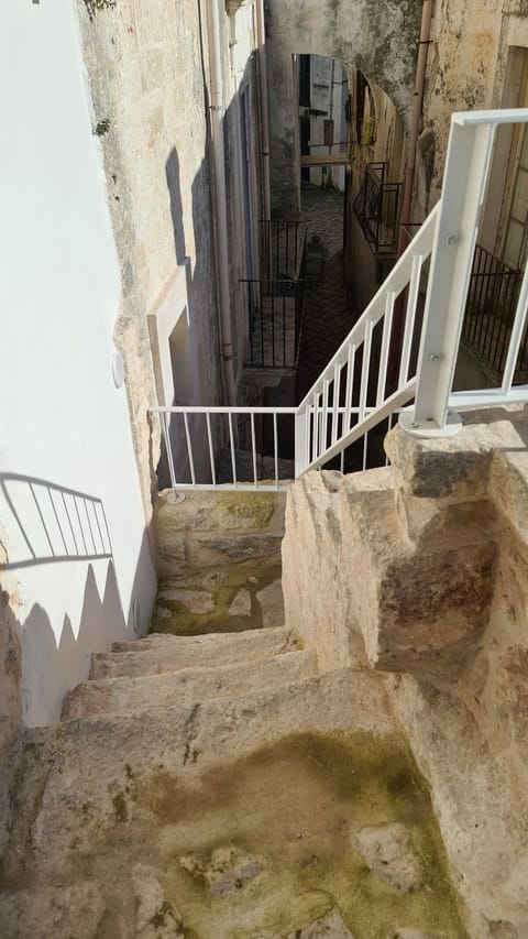 Structure located in the heart of the Itria Valley two very elegant private rooms House in Ceglie Messapica