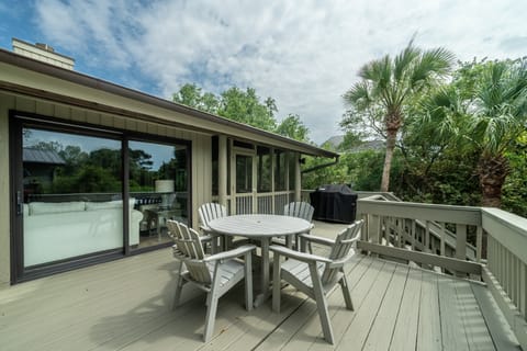 Head out to the upper deck.