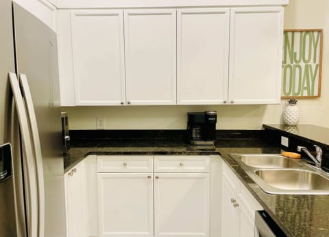 Newly rennovated kitchen