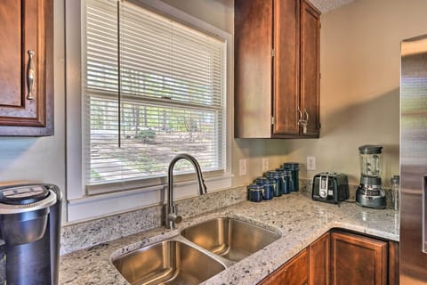 Kitchen | Blender | Ice Maker | Water Filter | Knife Set