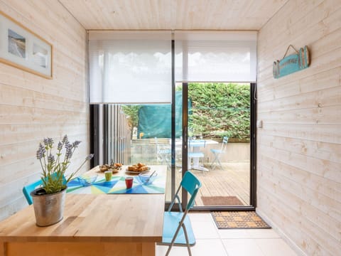 Plant, Water, Property, Furniture, Building, Table, Window, Azure, Chair, Interior Design
