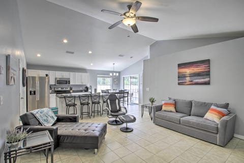 Pensacola Vacation Rental | 3BR | 2BA | 1,450 Sq Ft | Step-Free Access