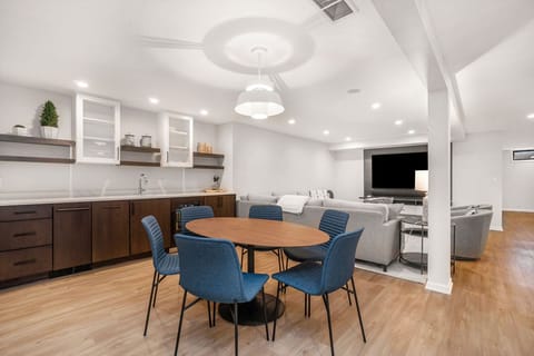 Lower Level - Living Area w/ Wet Bar.