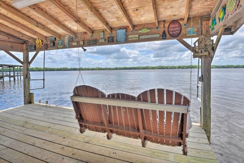 Crescent City Vacation Rental | 3BR | 2BA | 1,814 Sq Ft | 3 Steps to Access