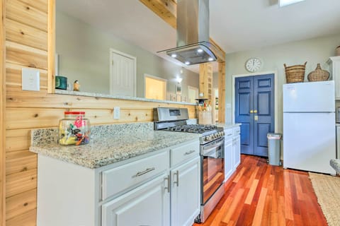 Kitchen | Complimentary Spices | Crockpot