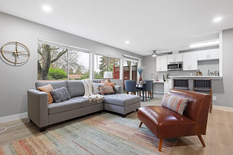 Couch, Furniture, Living Room, Room, Indoors