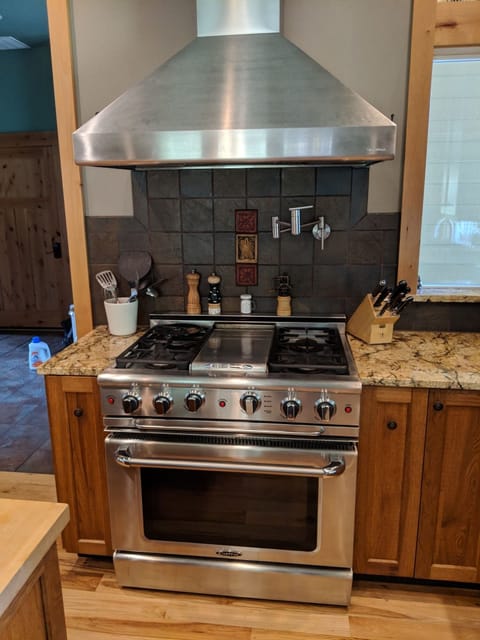 Professional grade stove and range