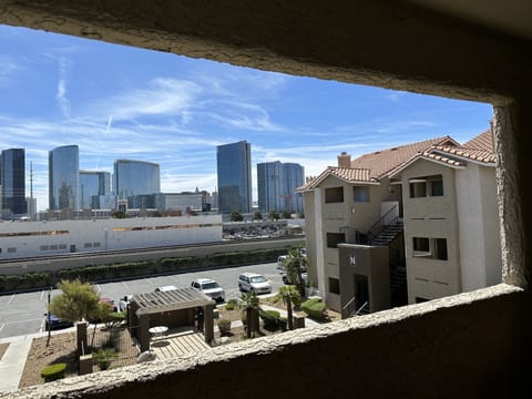 Private balcony with stunning views!