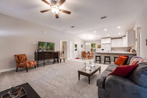 Open concept living space - Smart TV