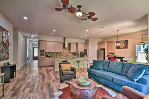 Living Room | Sleeper Sofa