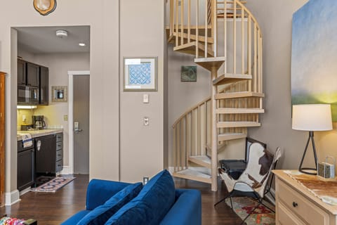 Spiral stairway to the loft. (40A)