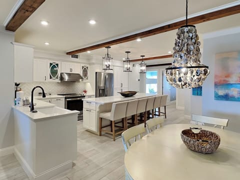 Fully Equipped Kitchen with Stainless Steel Appliances