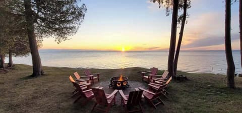 Relax and enjoy the beautiful waterfront sunsets!