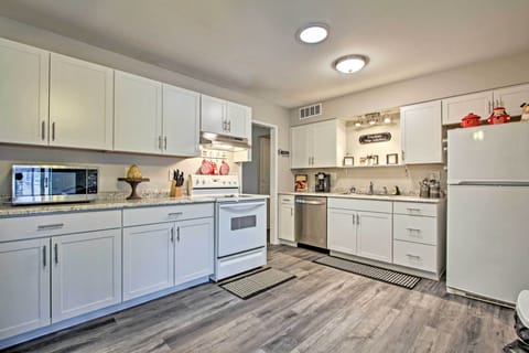 Kitchen | Toaster | Blender