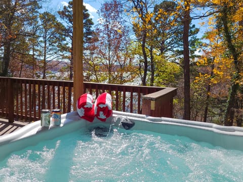 Hot Tub with a View of Your Private Beaver Lake Access?  YES PLEASE!