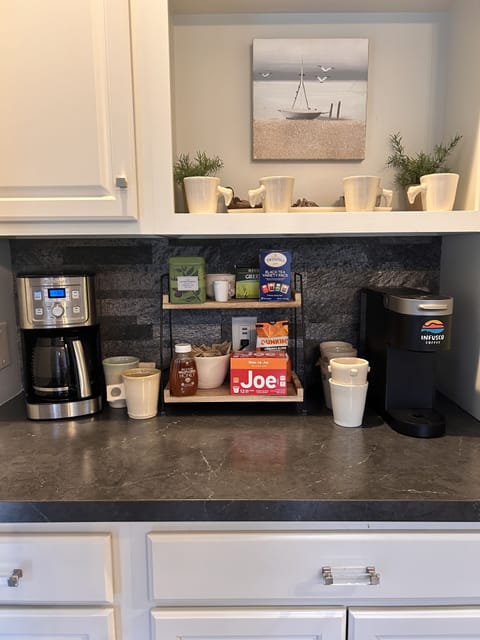 Coffee/ tea bar 