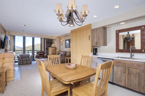 Dining table seats 6-extra chairs and table leaf in the unit