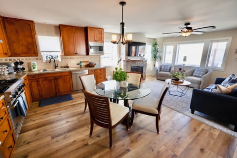 Plenty of windows to welcome natural light and refreshing ocean breezes.