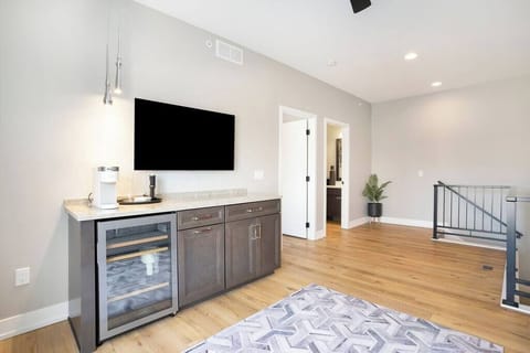 Beverage Fridge & Smart TV