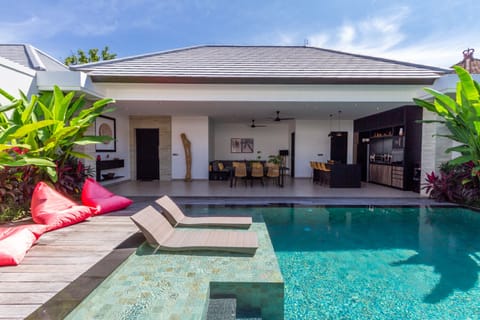 View of the villa's pool and lounging area 