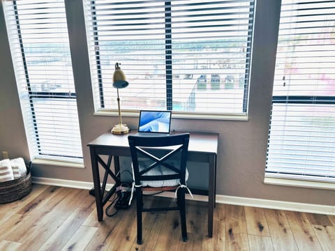 Office area with beautiful lake view and free wifi