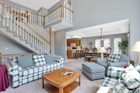 Spacious living area for you and your group to enjoy