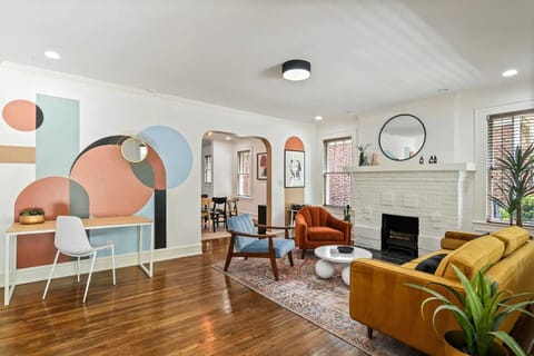 The first livingroom is located in the front as soon as you enter the home