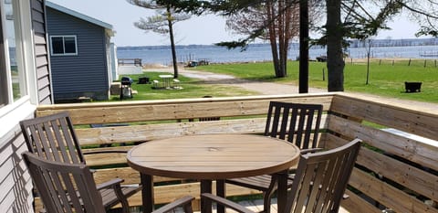 Deck with Table and 4 Chairs
