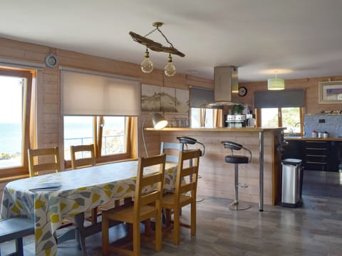 Kitchen/diner | Seal Rocks, Lendalfoot, near Girvan