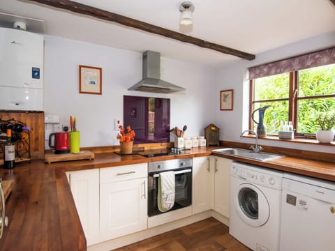 Kitchen | The Barn, Coltishall