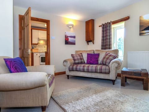 Living area | Yr Hen Felin, Castlemorris
