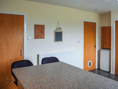 Double bedroom | Southview Cottage, Cupar