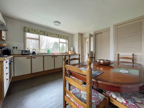 Kitchen/diner | Milton Cottage, Rosehall, near Lairg