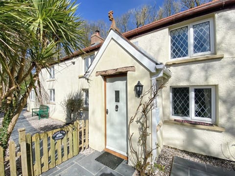 Exterior | Bridge View Cottage, Middle Mill, nr Solva