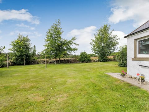 Garden | Glen Nevis Cottage, Inverurie
